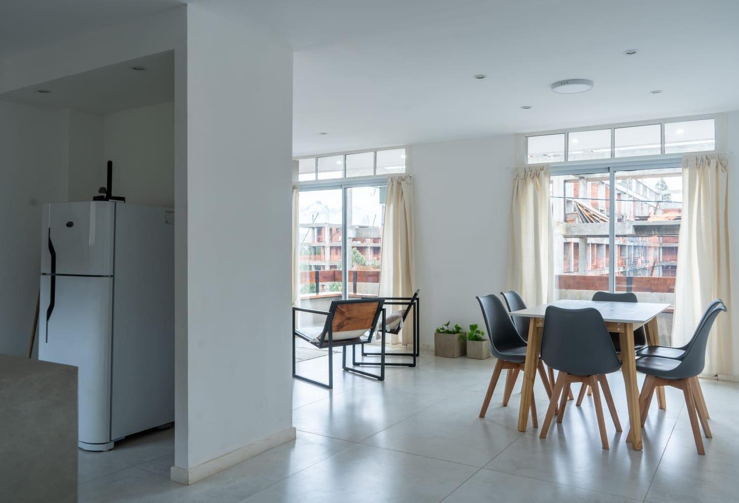 Foto de Casa en alquiler permanente apto mascotas 3 dormitorios, imagen 2