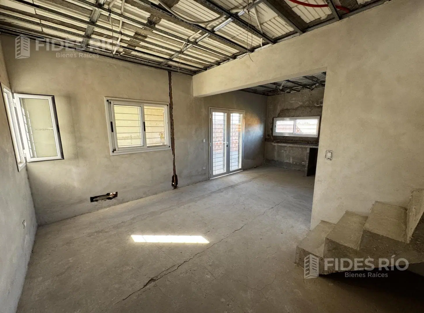 Venta Casa en Eco Pueblo Alvear 5