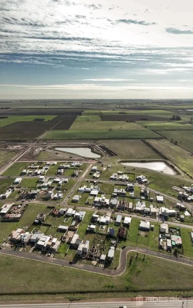 Lote frente al lago Las Fincas del Rosedal 1