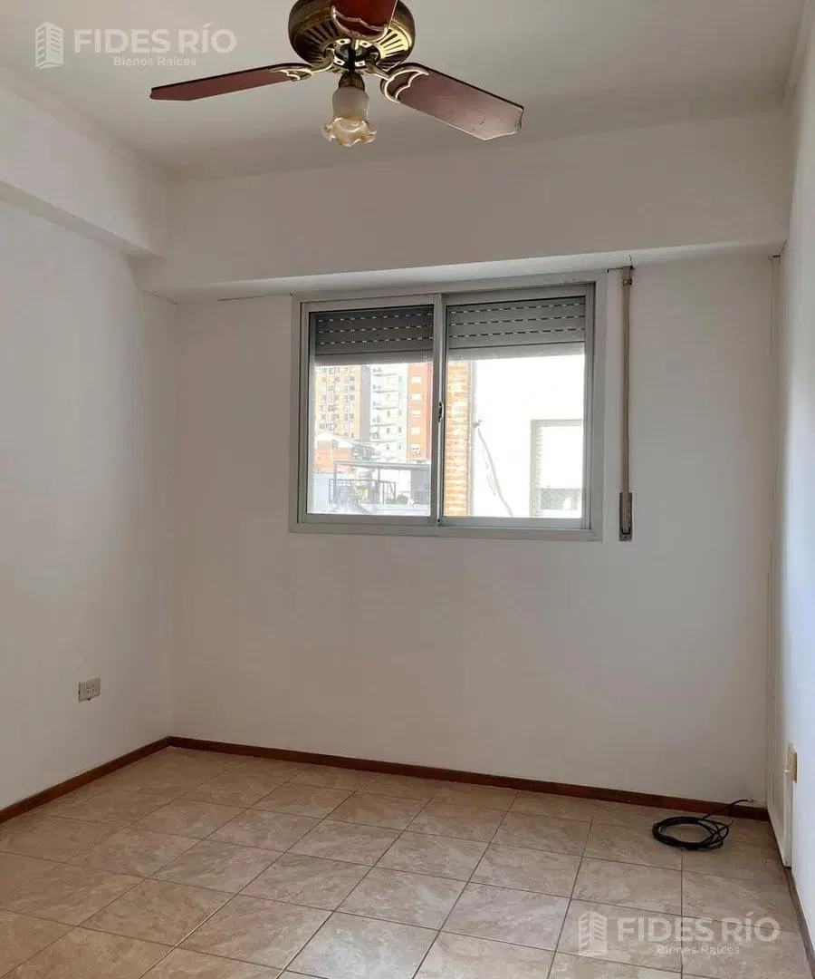 ALQUILER - Departamento de Un Dormitorio con Balcón al Frente en Barrio Abasto 5