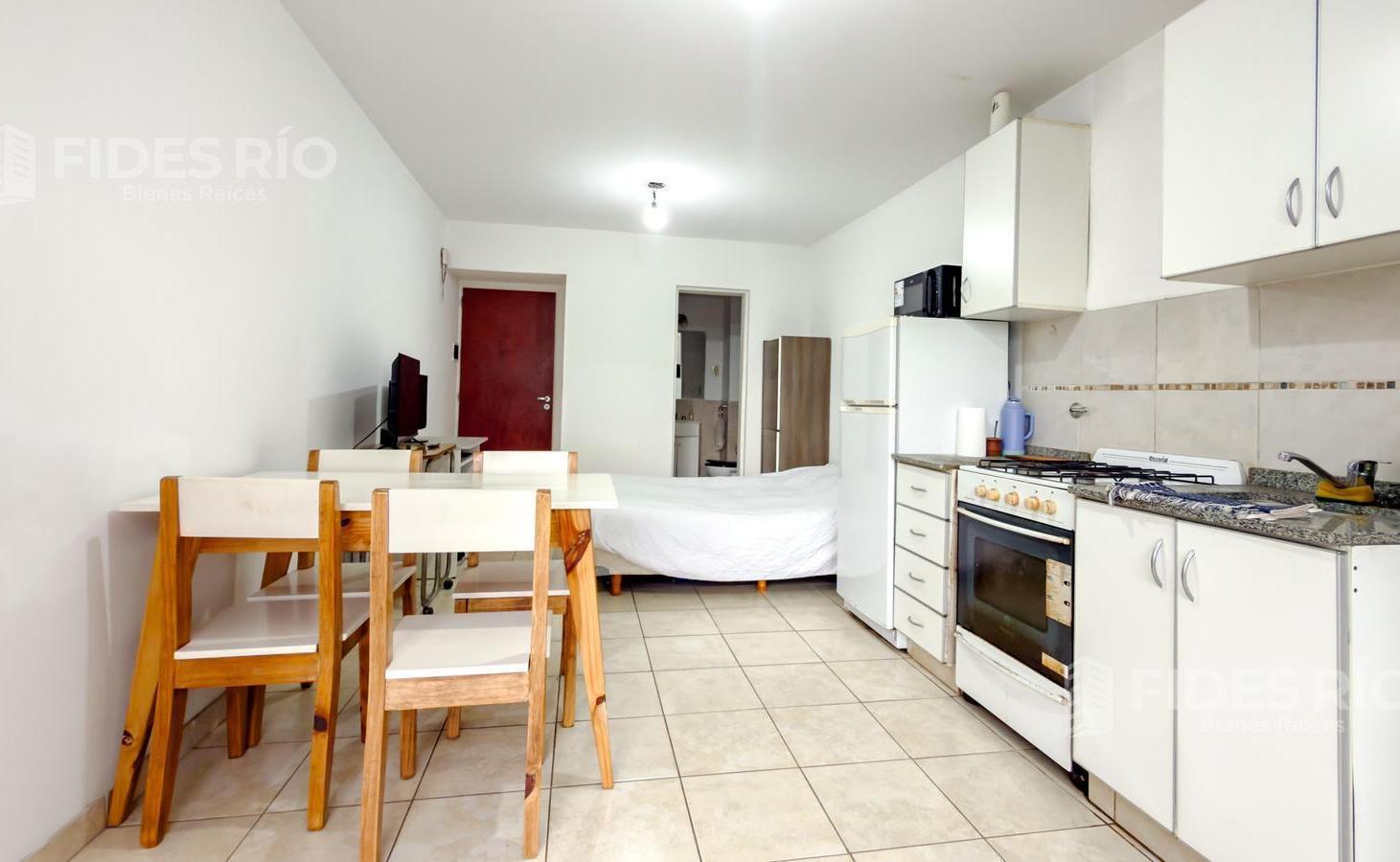 Foto de VENTA - Departamento Monoambiente Con Balcón Al Frente en Barrio, imagen 2