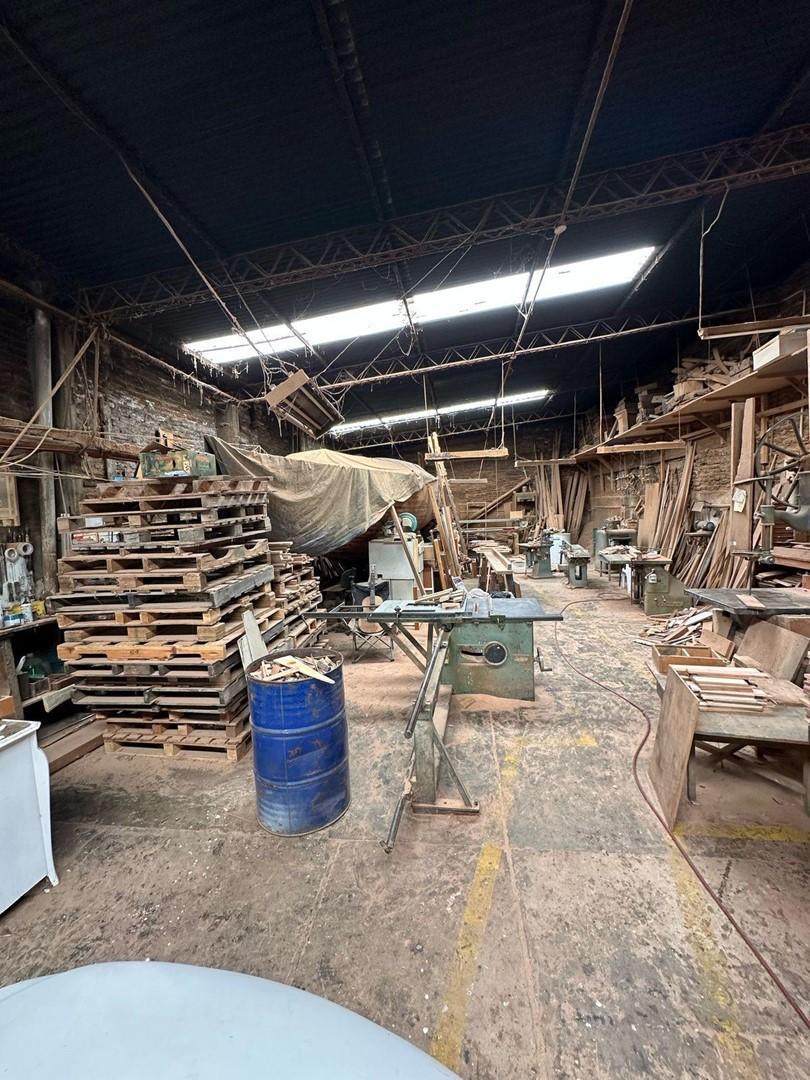 Depósito Galpón en Venta en Caseros, Tres de Febrero, G. B. a. Zona Oeste 5