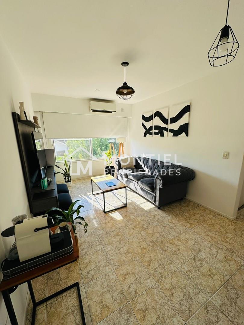 Departamento  en Venta en Ciudad Jardin, Tres de Febrero, G.B.A. Zona Oeste