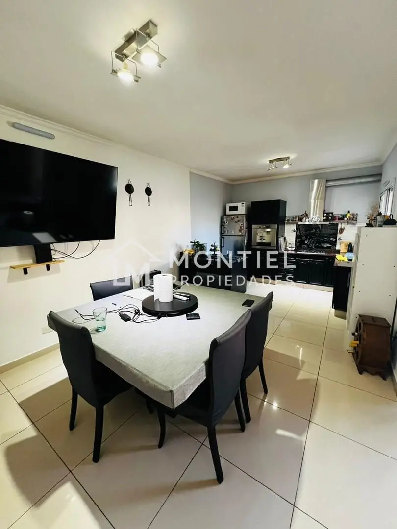 Casa Chalet en Venta en Ciudad Jardin, Tres de Febrero, G.B.A. Zona Oeste 2
