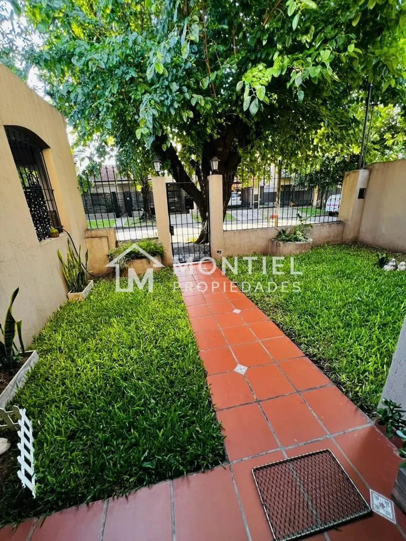 Casa Chalet en Venta en Ciudad Jardin, Tres de Febrero, G.B.A. Zona Oeste 1