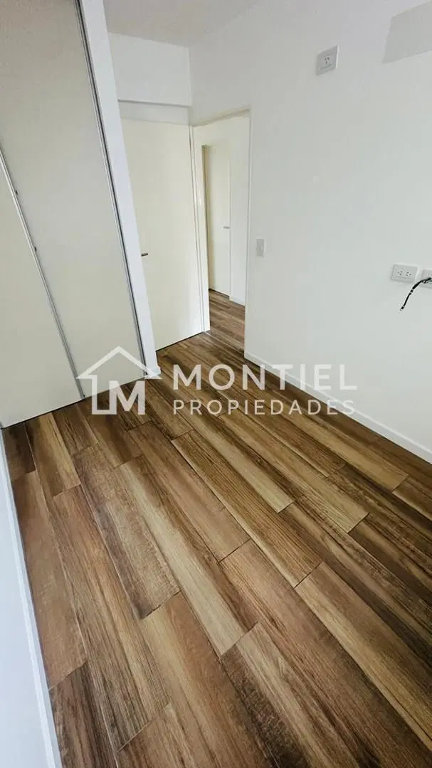 Departamento  en Venta en Caseros, Tres de Febrero, G.B.A. Zona Oeste 3