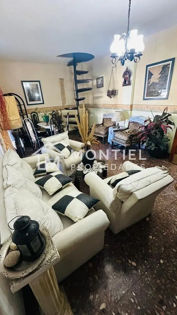Departamento  en Venta en Ciudad Jardin, Tres de Febrero, G.B.A. Zona Oeste 2