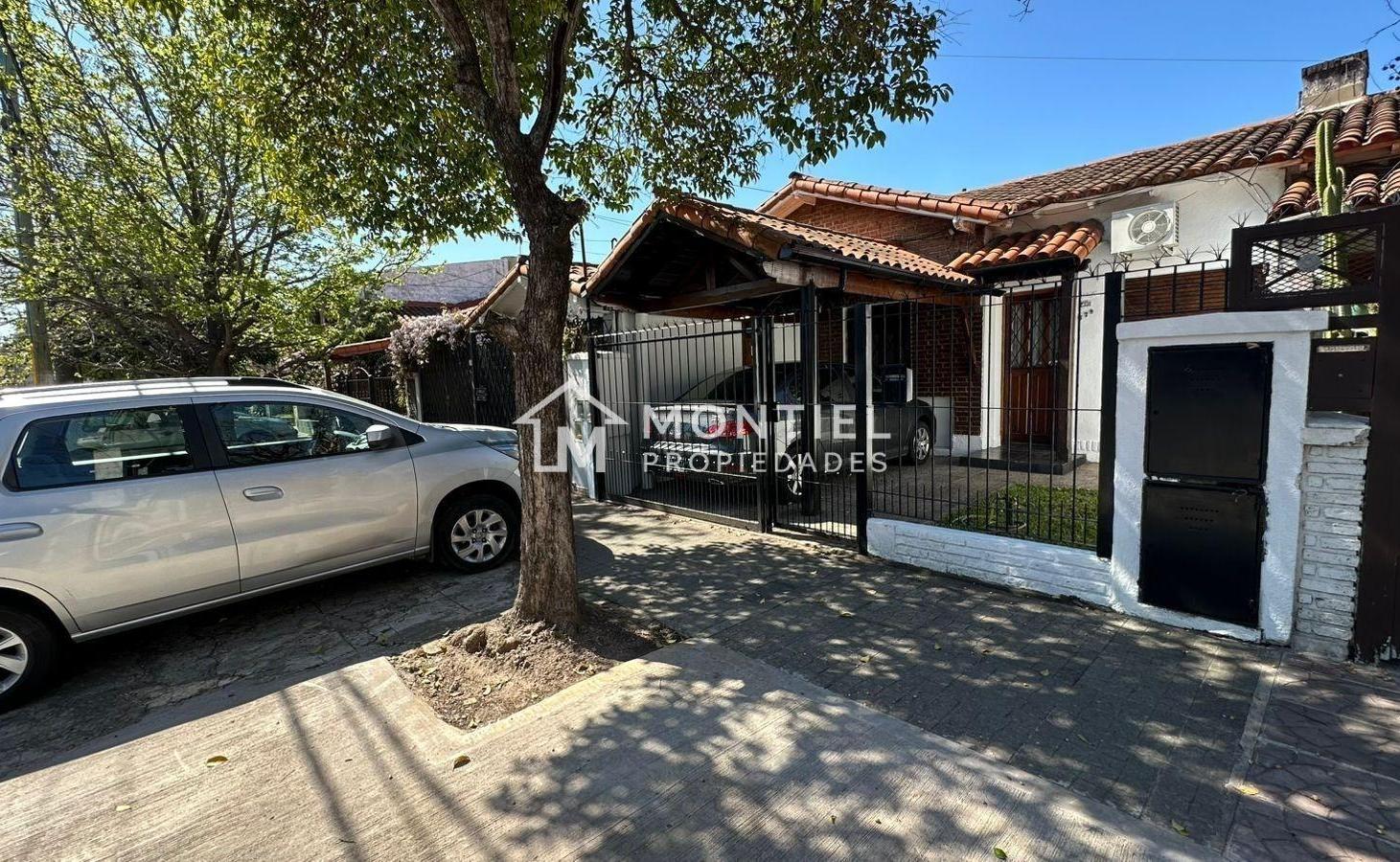 Casa Chalet en Venta en Ciudad Jardin, Tres de Febrero, G.B.A. Zona Oeste