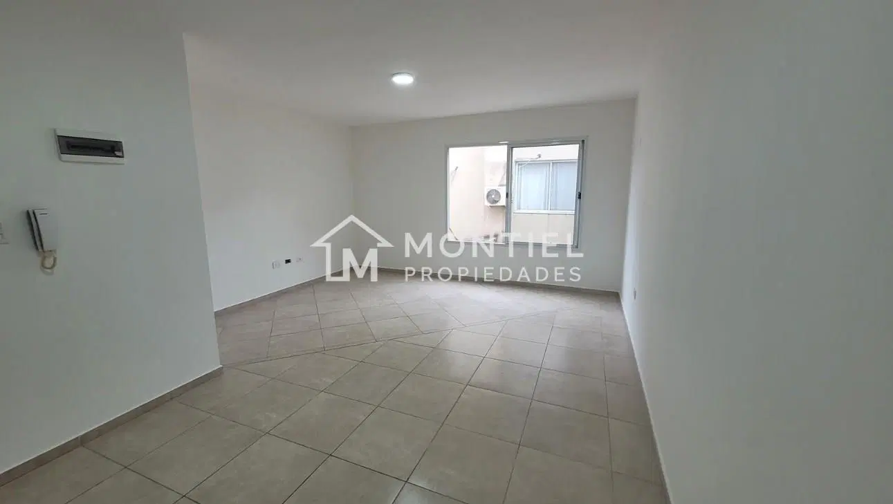Departamento Monoambiente  en Venta en Morón, G.B.A. Zona Oeste, Argentina 2
