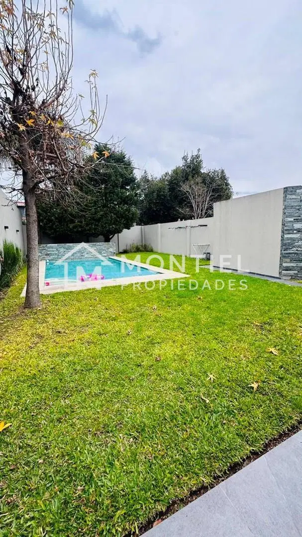 Casa Chalet en Venta en El Palomar, Morón, G.B.A. Zona Oeste 3