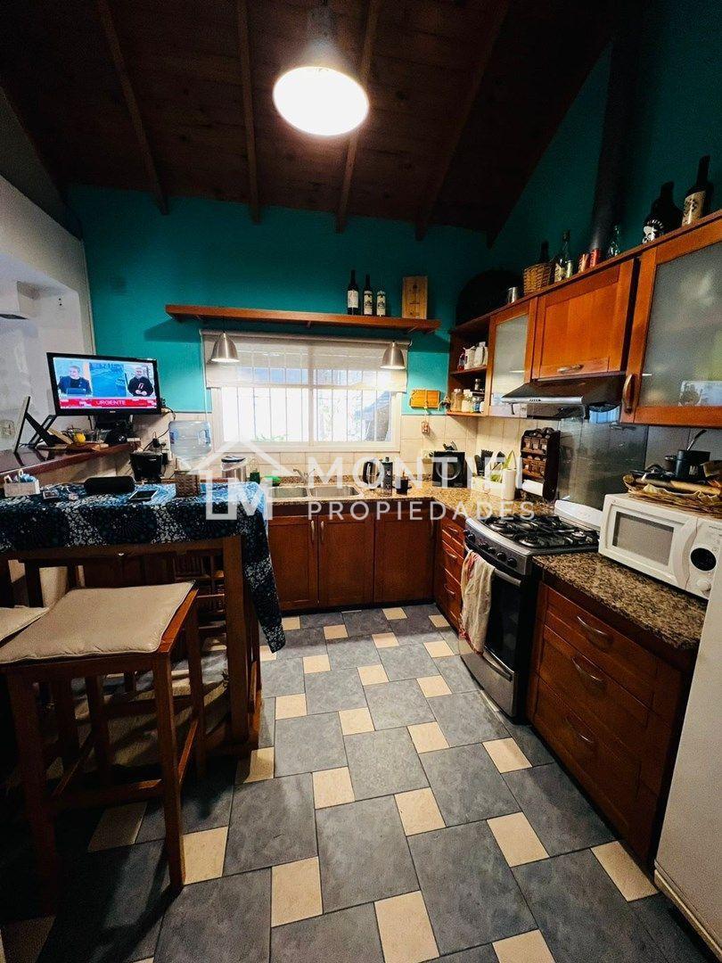 Foto de Casa Chalet en Venta en Martin Coronado, Tres de Febrero, G.B.A. Zona, imagen 5