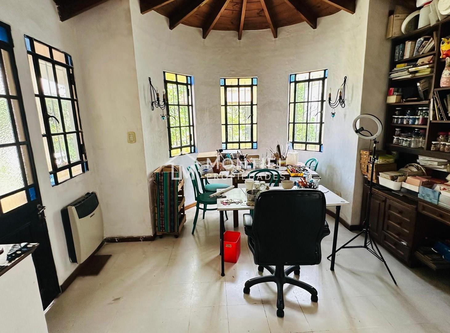 Foto de Casa Chalet en Venta en Caseros, Tres de Febrero, G.B.A. Zona Oeste, imagen 3