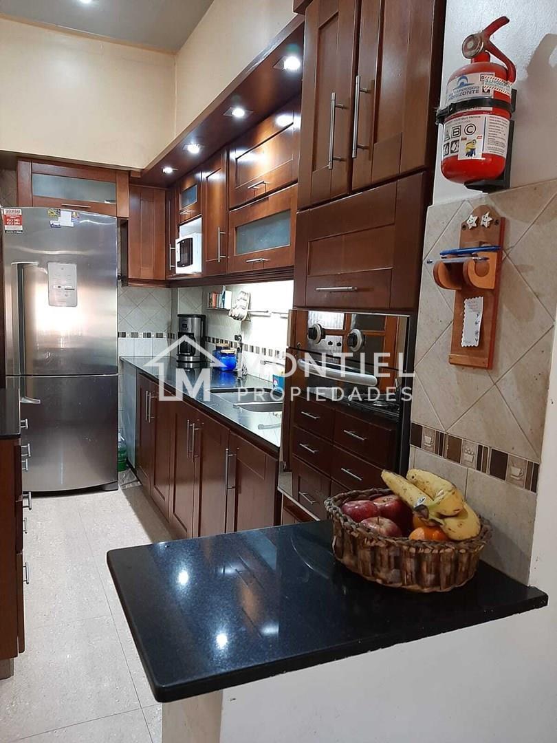 Foto de Casa en Venta en El Palomar, Morón, G.B.A. Zona Oeste, imagen 3