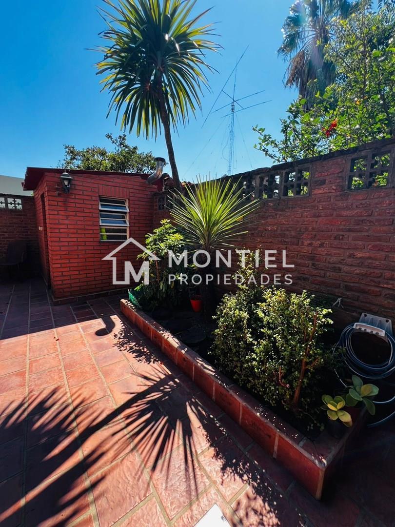 Foto de Casa Chalet en Venta en Ciudad Jardin, Tres de Febrero, G.B.A. Zona, imagen 5