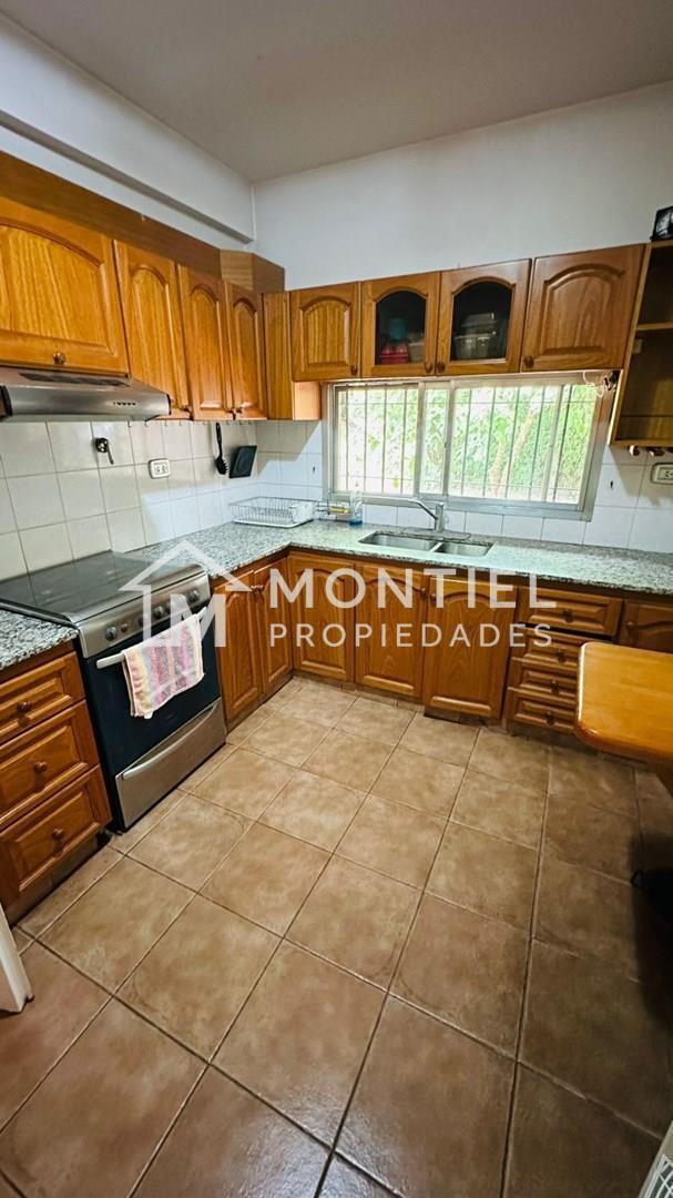 Foto de Casa Chalet en Venta en Hurlingham, G.B.A. Zona Oeste, imagen 4