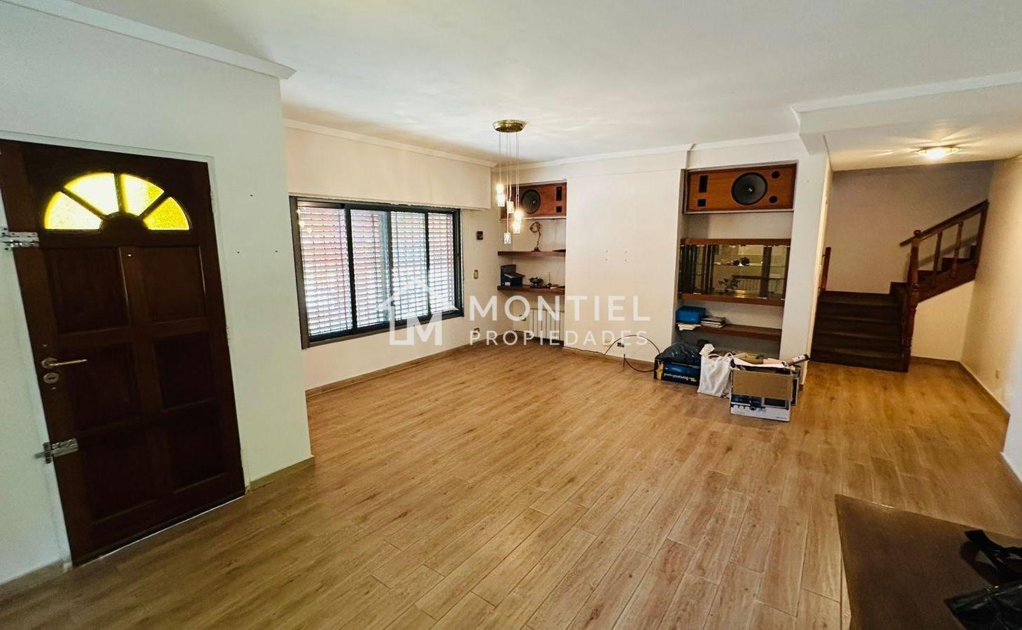 Foto de Casa Chalet en Venta en Hurlingham, G.B.A. Zona Oeste, imagen 3