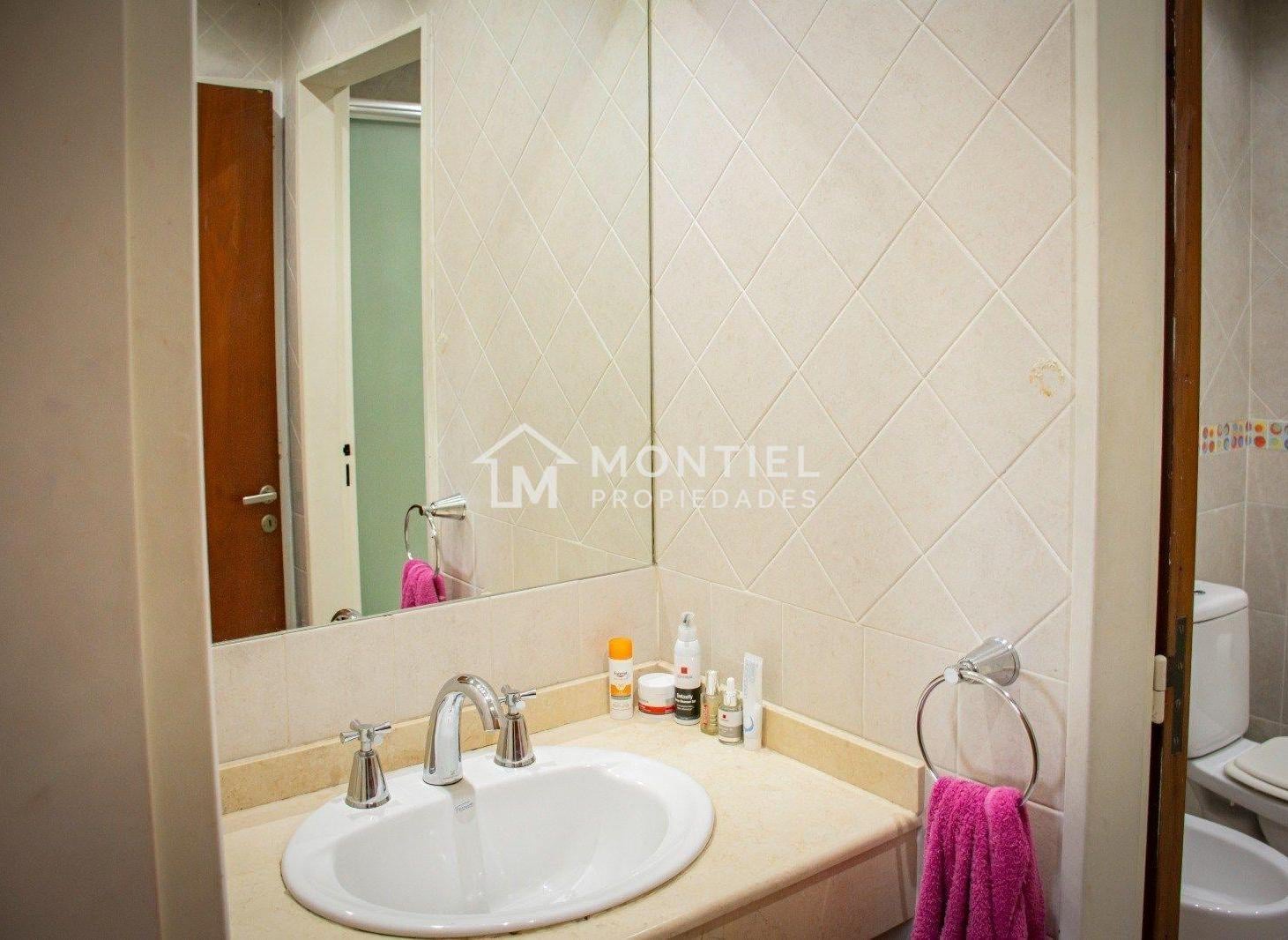 Foto de Casa Chalet en Venta en El Palomar, Morón, G.B.A. Zona Oeste, imagen 4