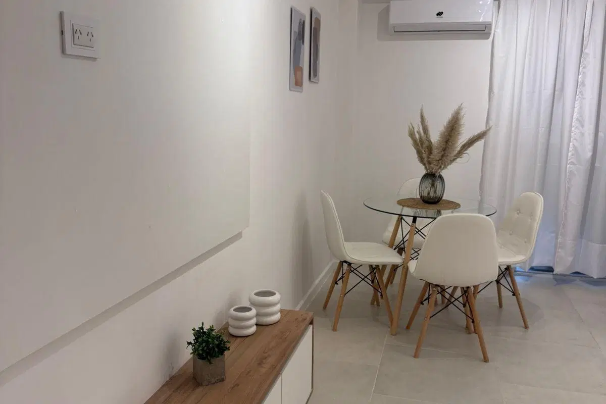 Departamento Monoambiente Plaza Colon 4