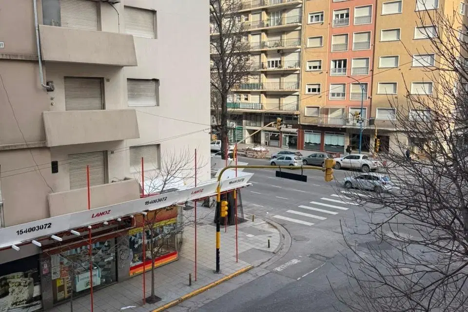 Departamento 2 con dependencia Plaza Colon 3