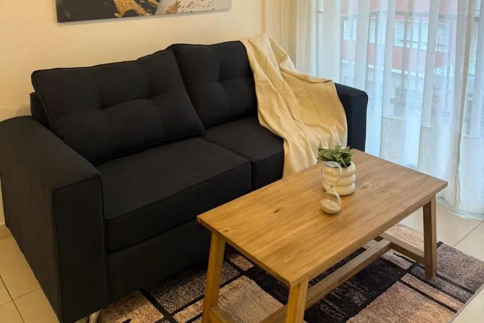 Departamento 2 con dependencia Plaza Colon 8