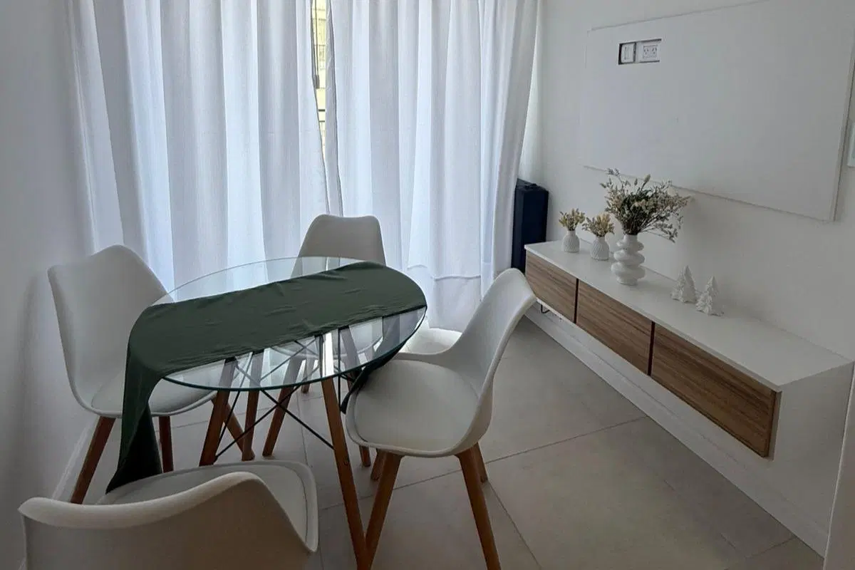 Departamento Monoambiente Plaza Colon 1