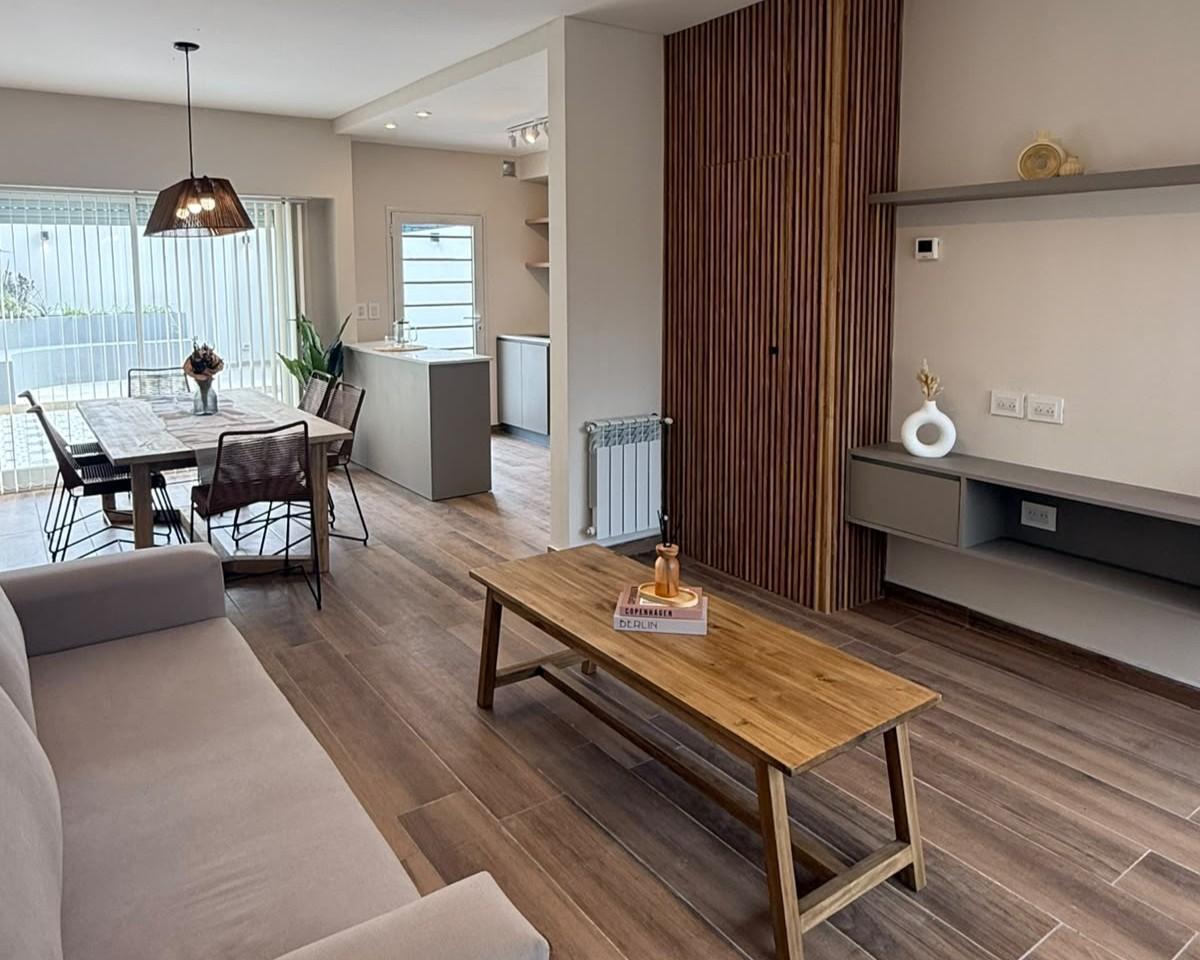 Foto de Casa en Duplex 4 ambientes Parque Luro, imagen 4