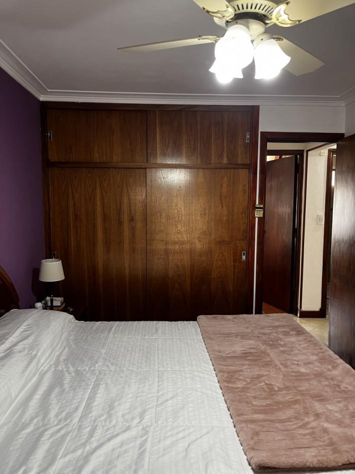 Venta de Chalet 4 Ambientes con Garage 3