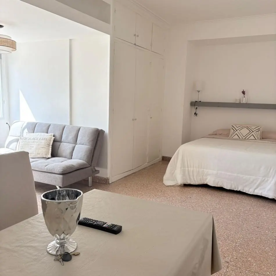 Alquiler Estudiantil - Departamento de 1 Ambiente en el centro 2