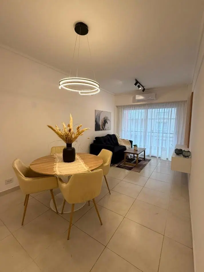 Venta departamento 2 ambientes con dependencia en Plaza Colon 1