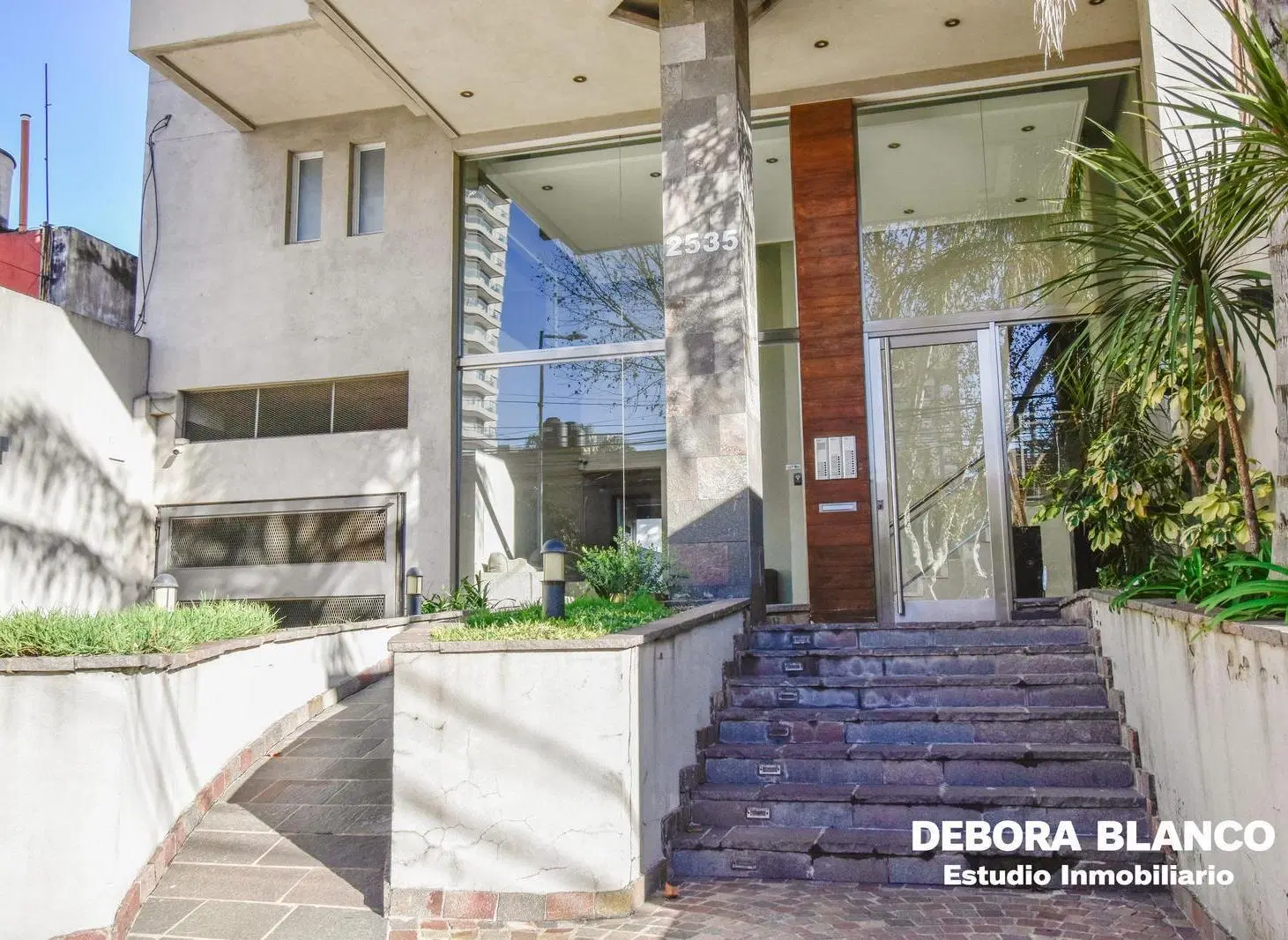 Alquiler excelente departamento 2 amb 5