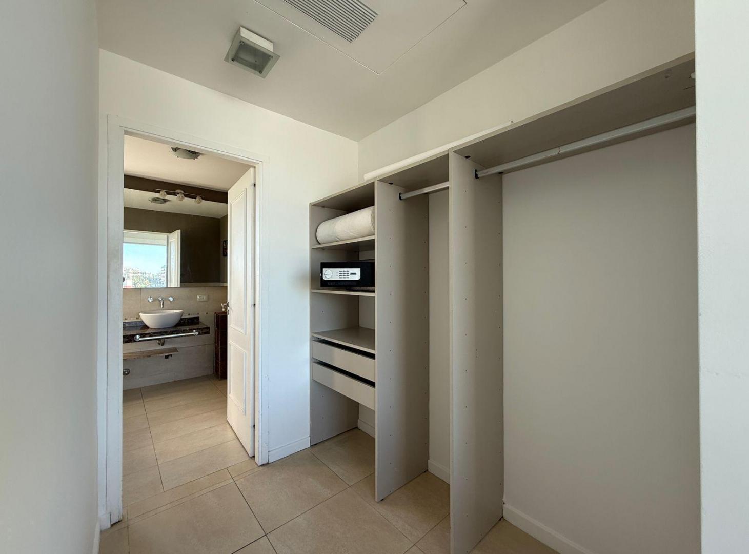 Foto de Alquiler departamento amueblado, 3 ambientes, Bahía de Nordelta, imagen 1