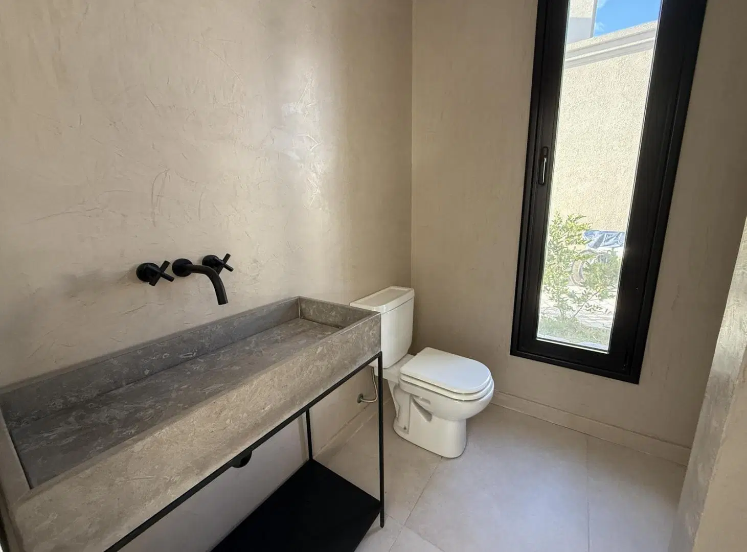 Casa a la venta al lago, 5 ambientes, a Estrenar 5