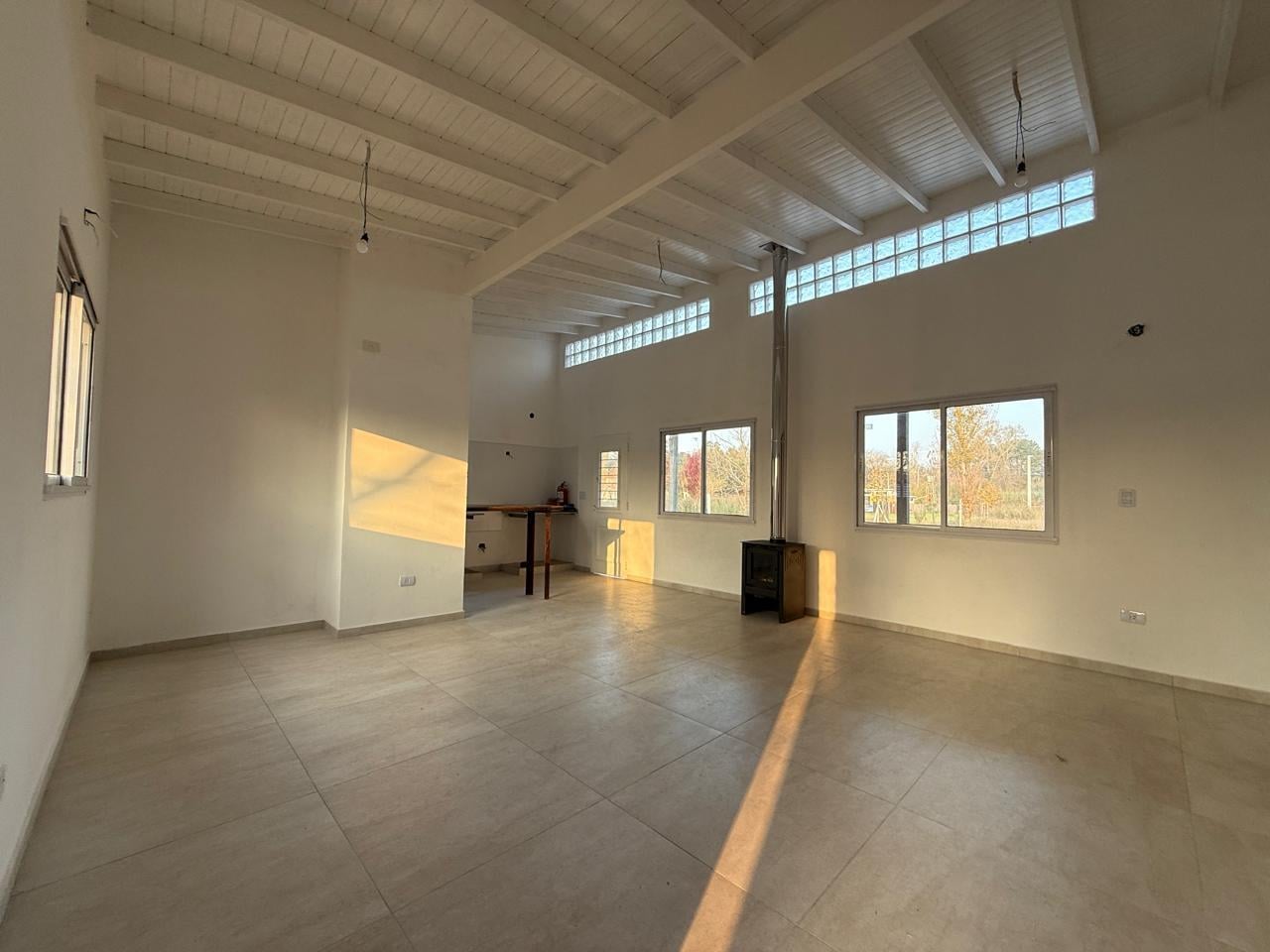 Foto de VENTA CASA A ESTRENAR, 4 AMBIENTES, EN ECO CHACRAS, imagen 1