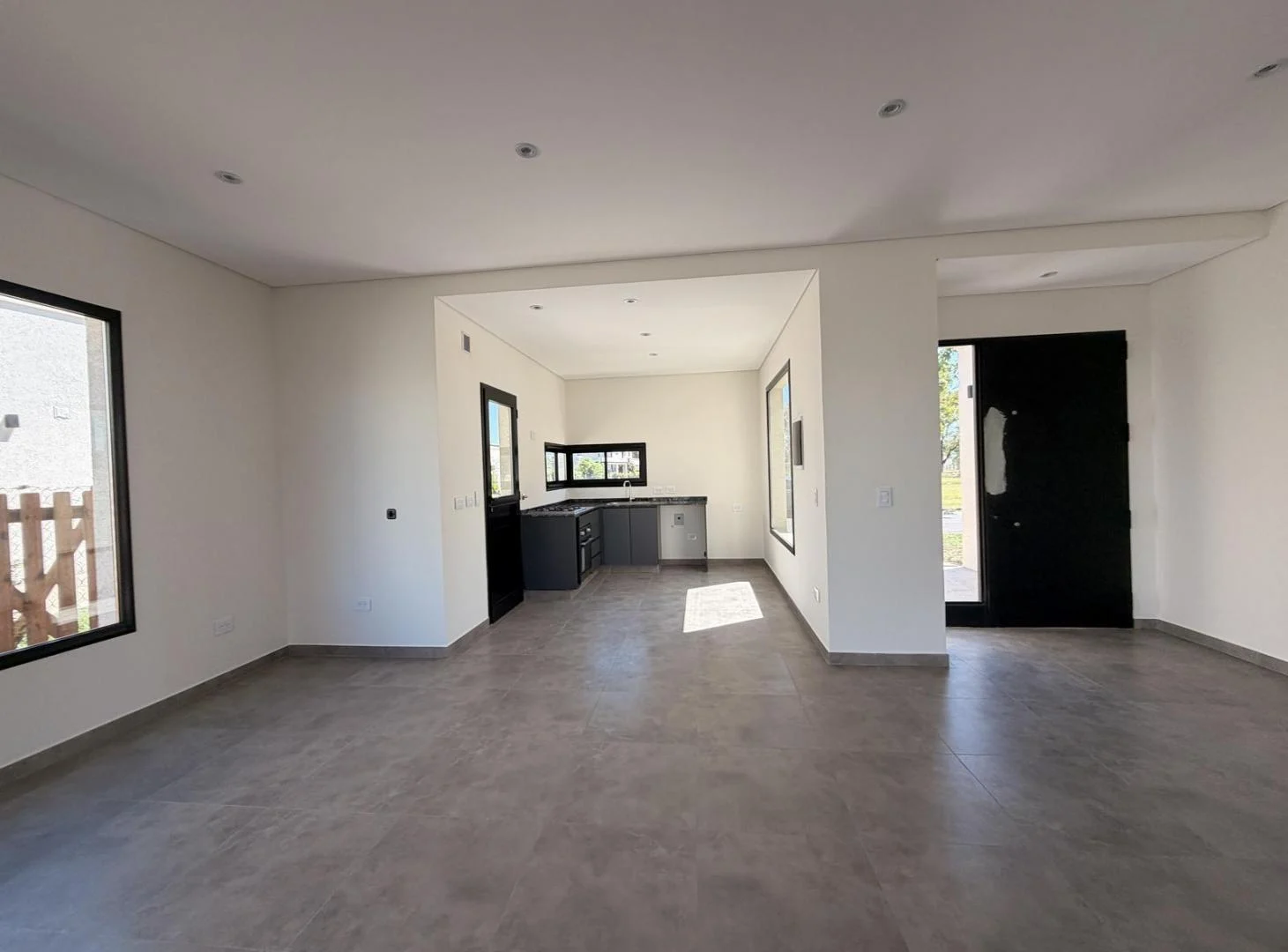 Casa en venta 4 ambientes en Santa Emilia