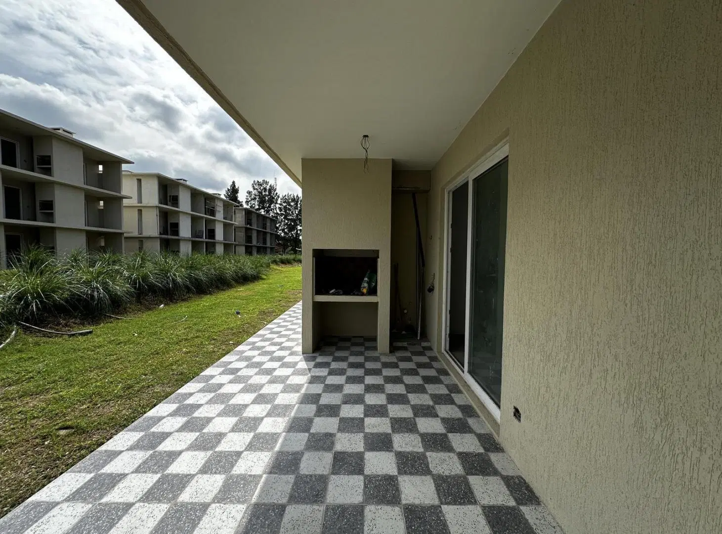 Venta Departamento 3 ambientes 1 PLANTA, Con Jardin, Chic Village, La Lonja, Pilar 5