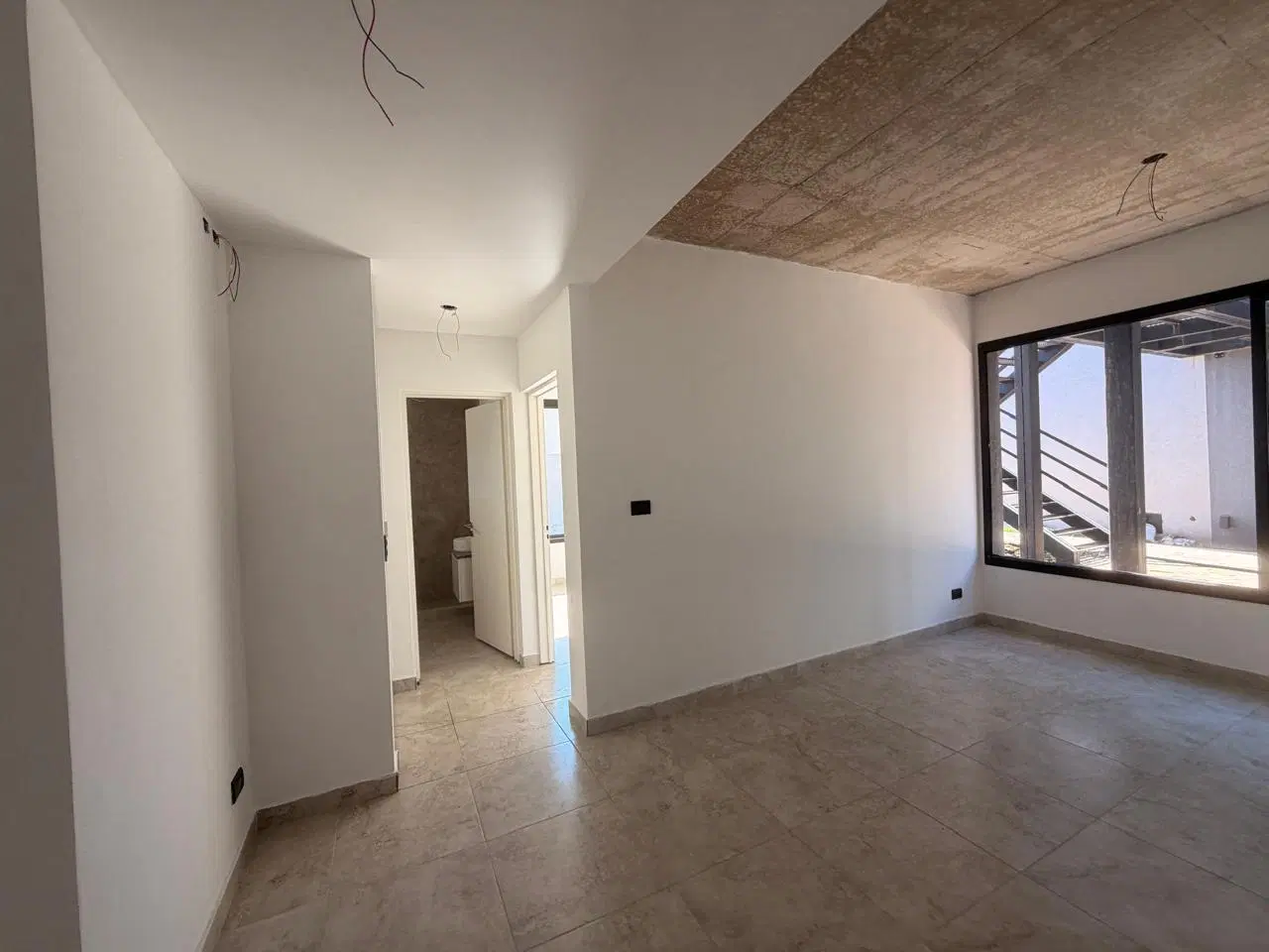 Venta Duplex 2 ambientes a estrenar,con terraza, Pilar 4