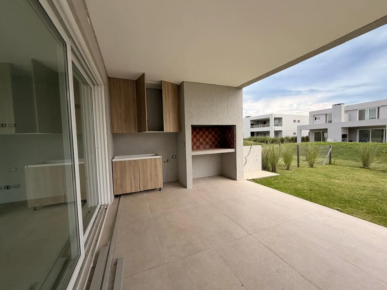 Venta 4 ambientes PH town houses en Pilara 5