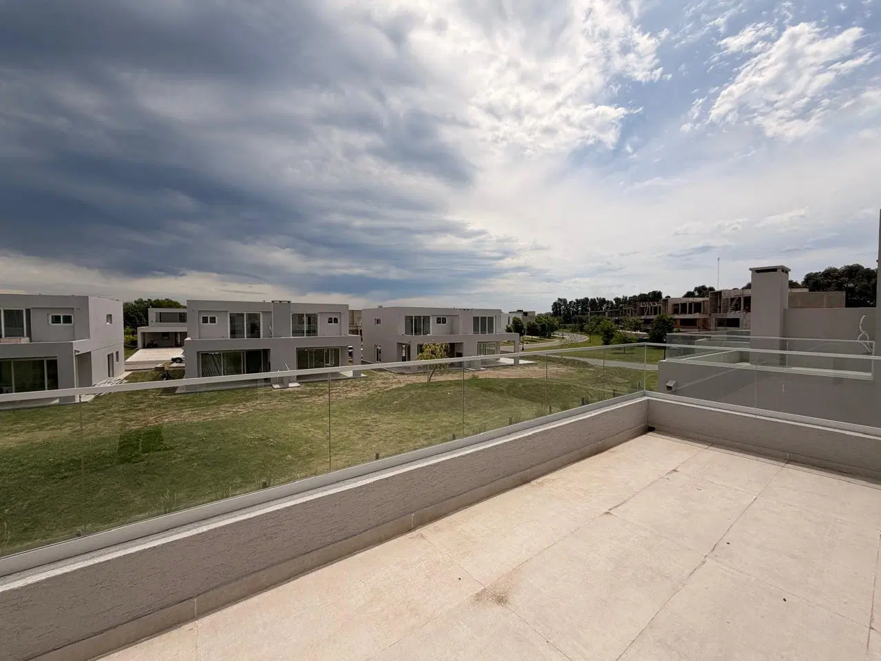 Venta 4 ambientes PH town houses en Pilara 4