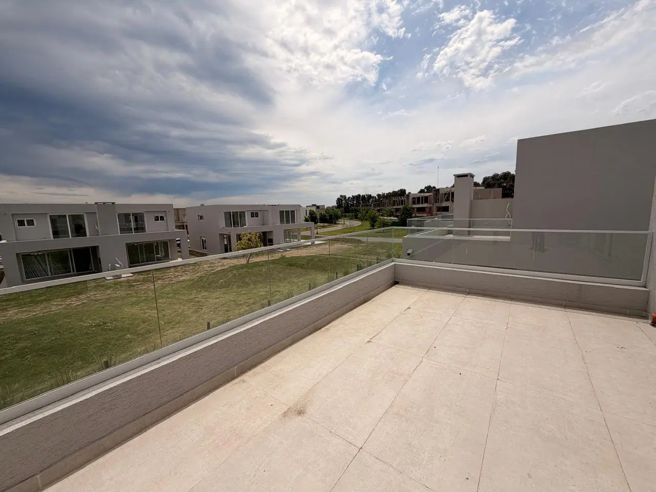 Venta 4 ambientes PH town houses en Pilara 5
