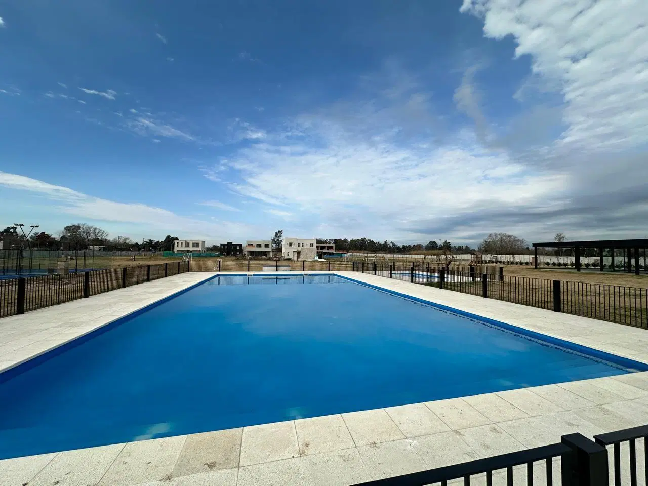 Terreno en venta 394m2 en el Barrio El Olivar 3