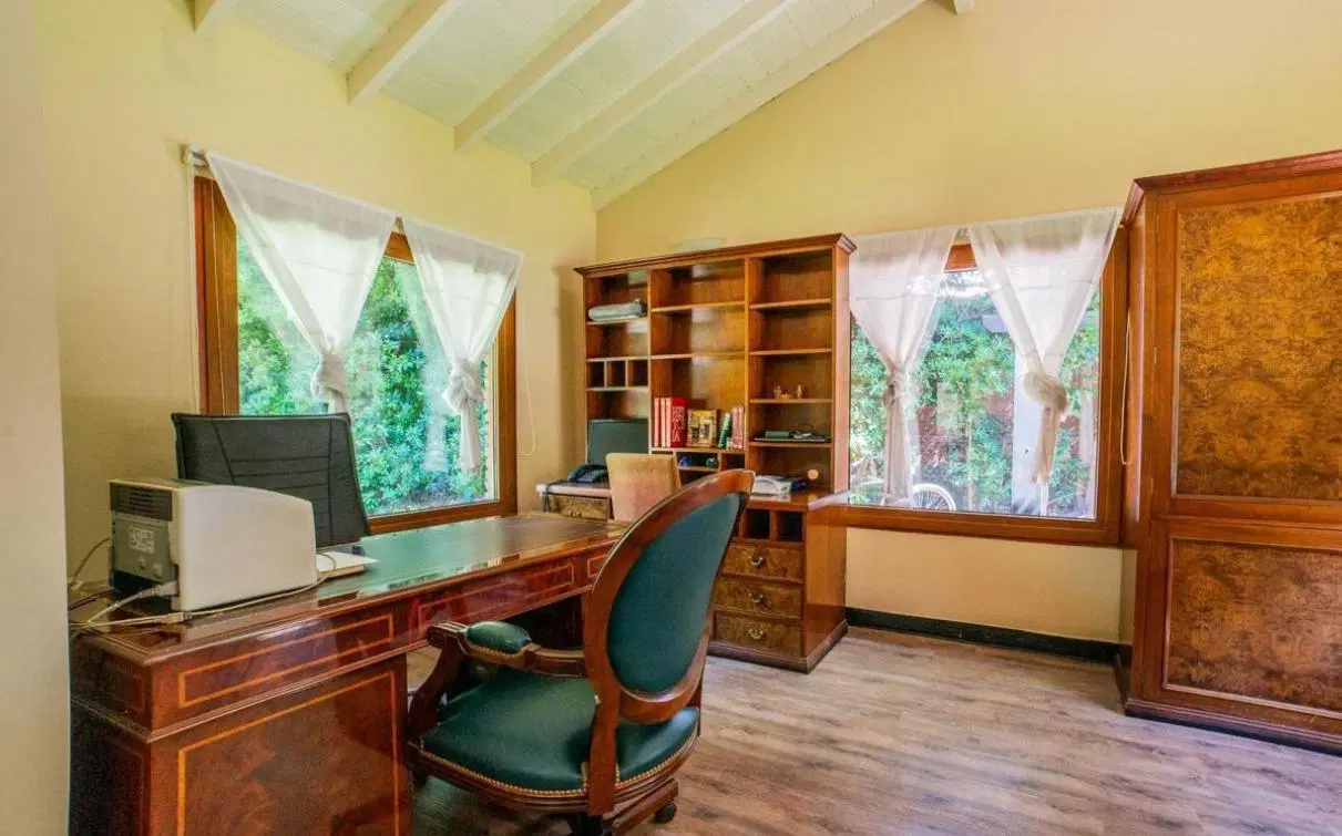 Casa en Venta 7 dormitorios Amoblada en Highland Park CC 2