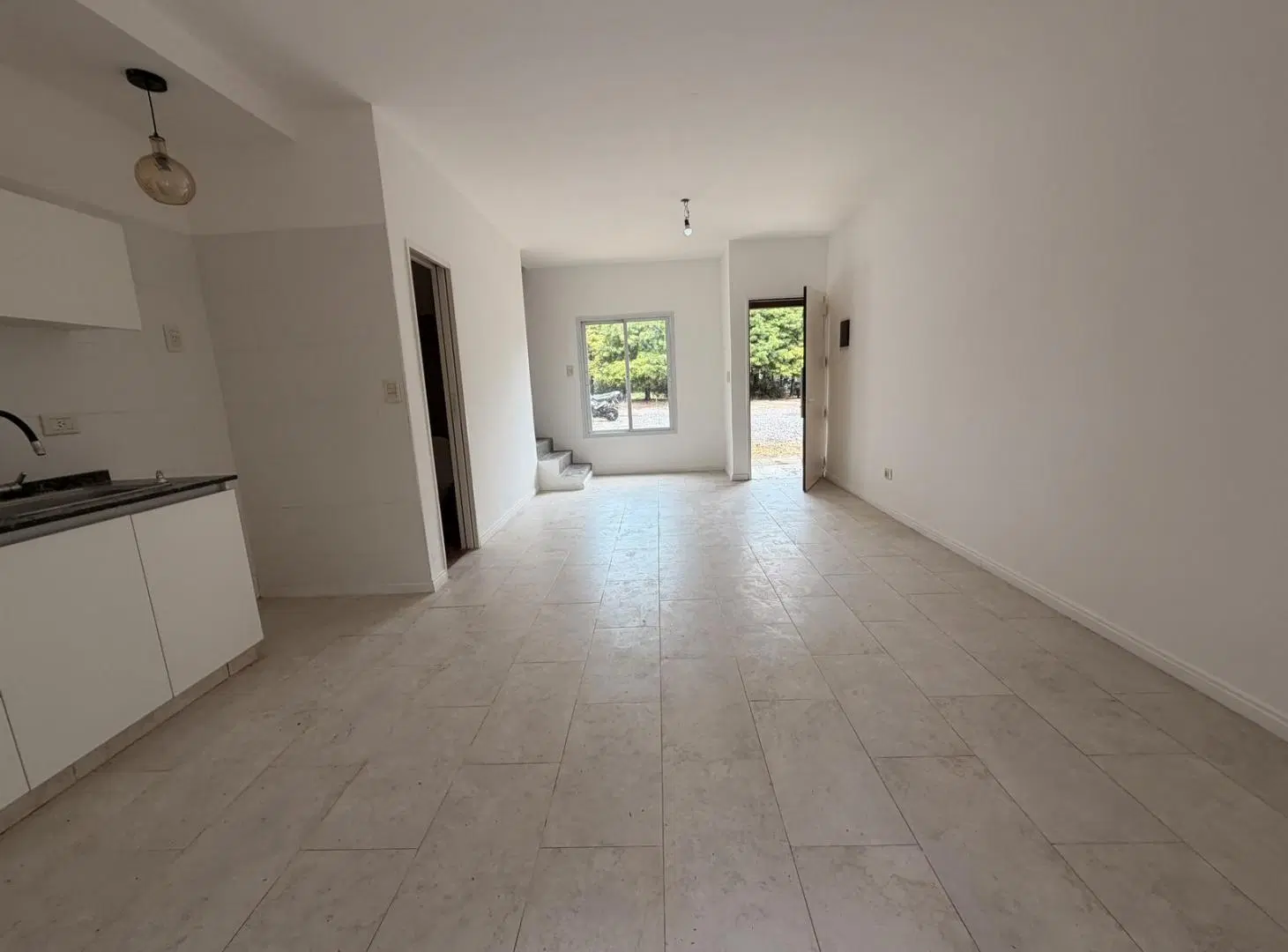 Duplex en Alquiler 3 ambientes El Hornero 2