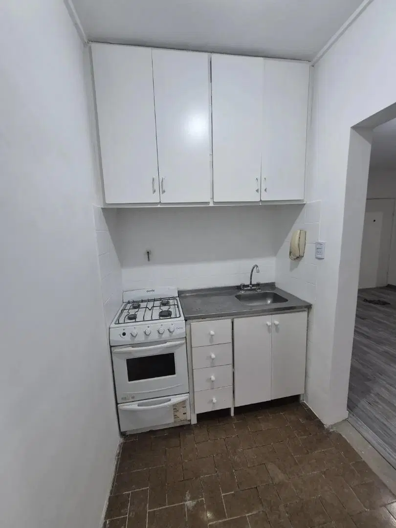Excelente 2 ambientes en Caballito 4