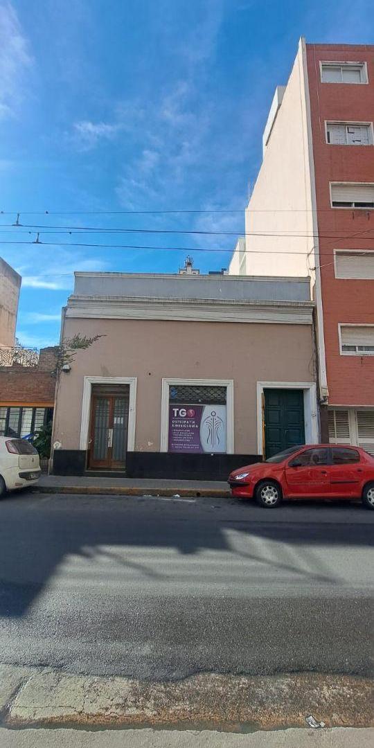 Foto de Terreno de 271 m² en venta en Alberdi, imagen 3