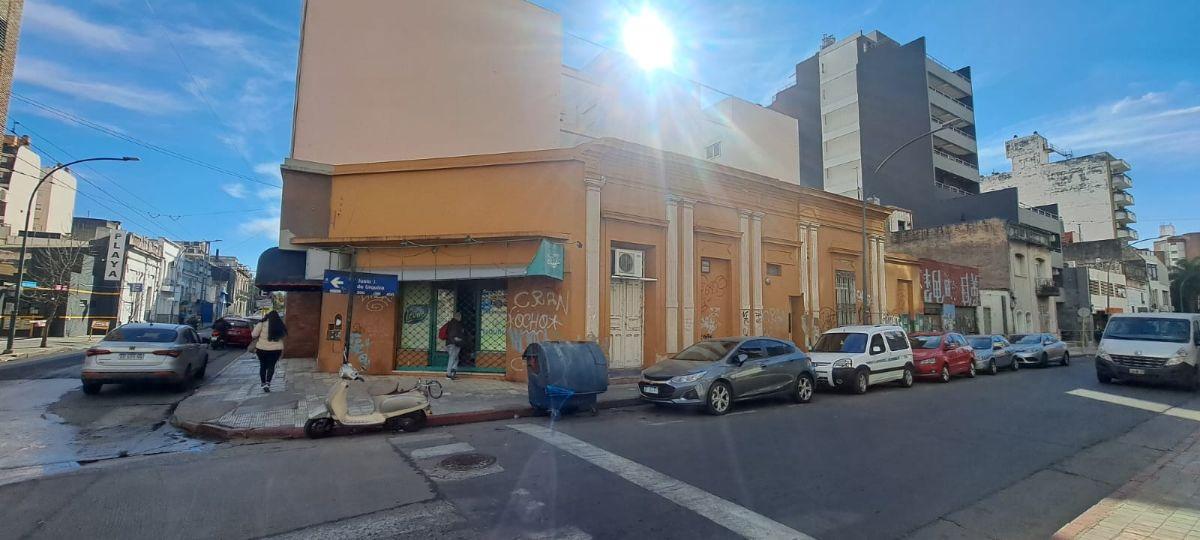 Foto de Terreno de 325 m² en venta en Alberdi, imagen 2