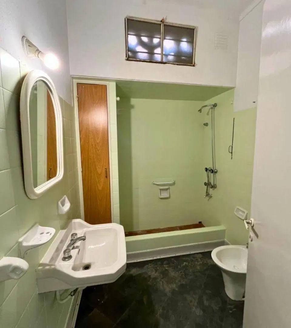 Casa en alquiler — ubicado en calle RAMON Y CAJAL 1384 1