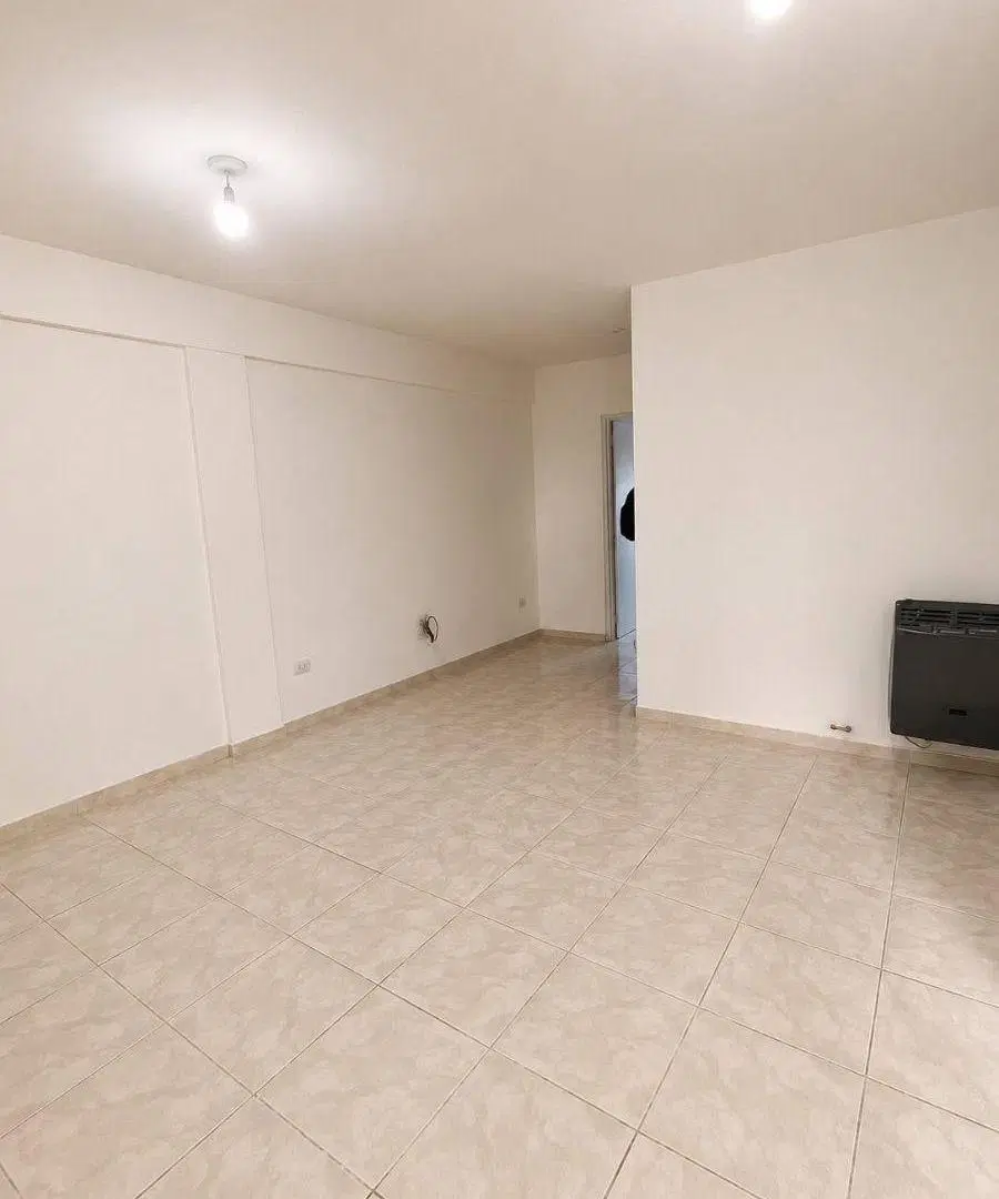 Departamento en alquiler! En calle PARAGUAY 6 3