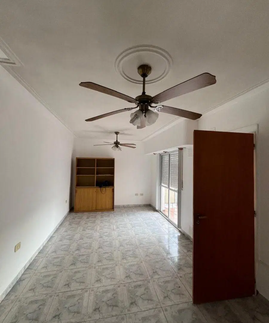 Departamento en alquiler — ubicado en calle MITRE 1552 5