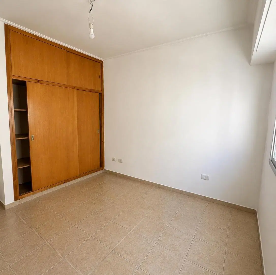 Departamento en VENTA — ubicado en calle NICARAGUA 1137 4