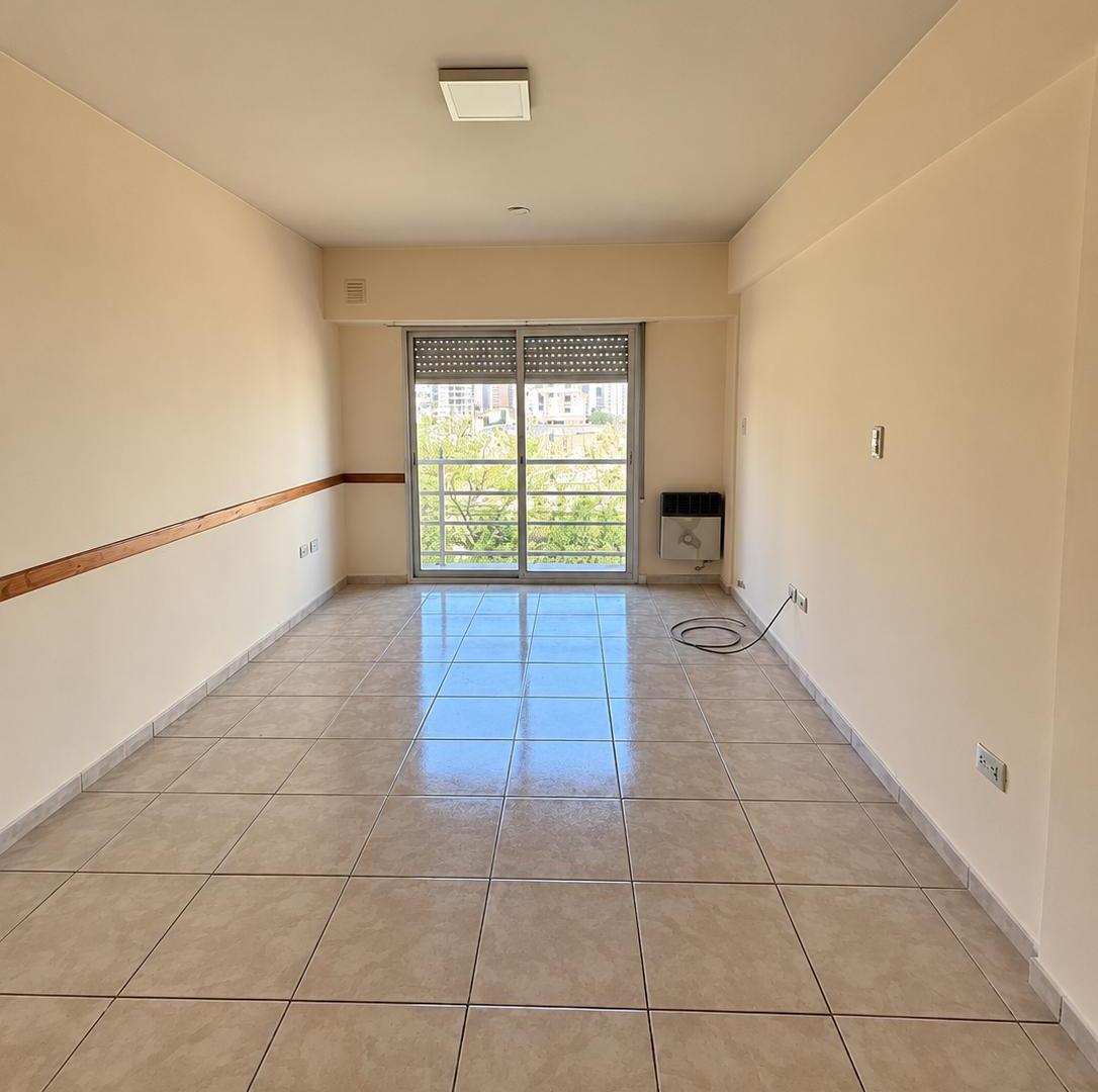 Foto de Departamento en alquiler! ubicado en calle PARAGUAY 4, imagen 2